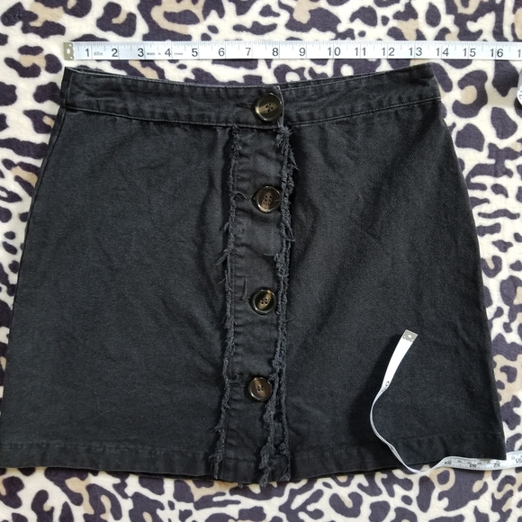 Francesca's Black Jean Skirt - Picture 3 of 9